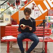 Sono Fabio, studio scienze della comunicazione all'università di Firenze e mi sono diplomato questo anno al liceo classico Machiavelli con 85/100. Sarei disponibile per qualche ora alla settimana per dare ripetizioni di italiano, latino e greco a Imprunet